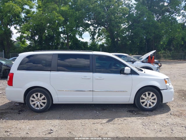 2016 Chrysler Town & Country Touring მანქანა იყიდება აუქციონზე, vin: 2C4RC1BG5GR291657, აუქციონის ნომერი: 45168166