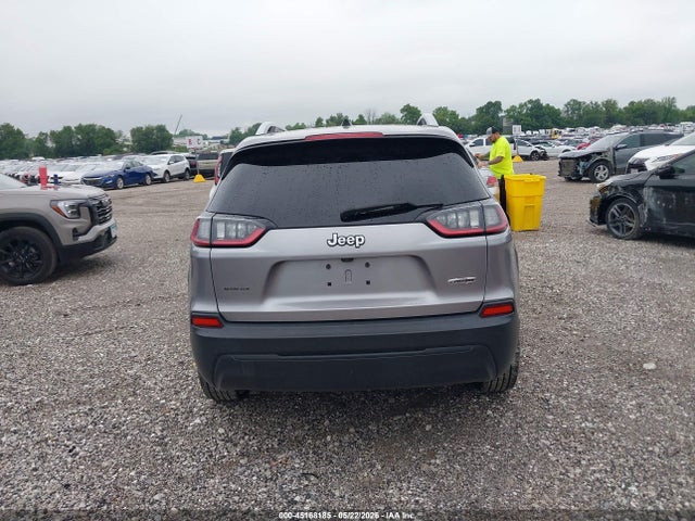 1C4PJLCB3KD232579 Jeep Cherokee Latitude Fwd
