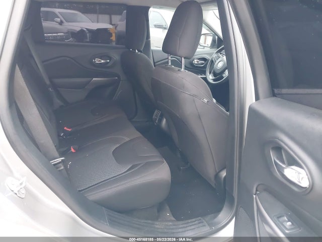 1C4PJLCB3KD232579 Jeep Cherokee Latitude Fwd