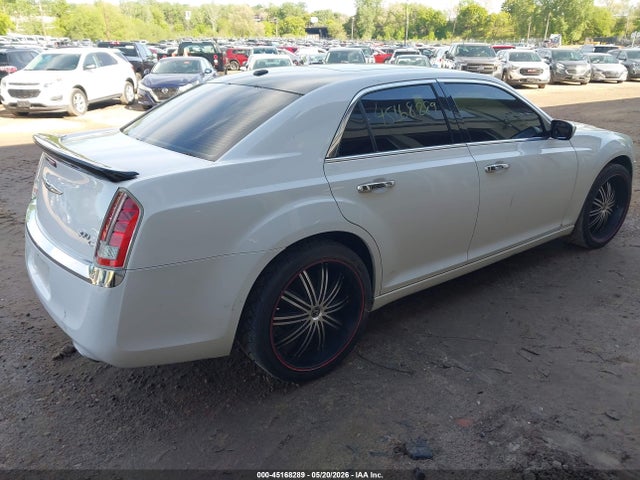Продаж на аукціоні авто 2011 Chrysler 300c, vin: 2C3CA6CT0BH595972, номер лоту: 45168289