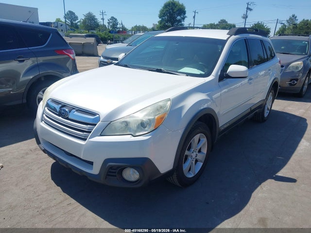 Продажа на аукционе авто 2014 Subaru Outback 2.5i Premium, vin: 4S4BRBCC8E3288612, номер лота: 45168290