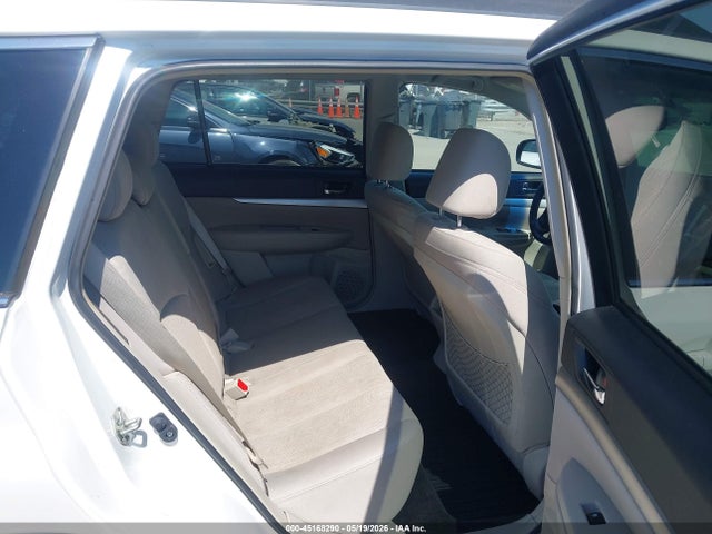 Продажа на аукционе авто 2014 Subaru Outback 2.5i Premium, vin: 4S4BRBCC8E3288612, номер лота: 45168290