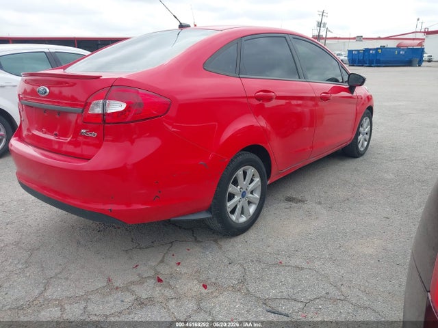 45168292 :رقم المزاد ، 3FADP4BJ0DM173133 vin ، 2013 Ford Fiesta Se مزاد بيع