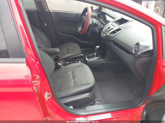 45168292 :رقم المزاد ، 3FADP4BJ0DM173133 vin ، 2013 Ford Fiesta Se مزاد بيع