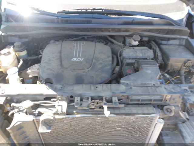KNDMB5C12G6209213 KIA SEDONA LX