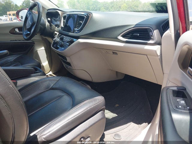2017 Chrysler Pacifica Touring-l Plus მანქანა იყიდება აუქციონზე, vin: 2C4RC1EG6HR704618, აუქციონის ნომერი: 45168326