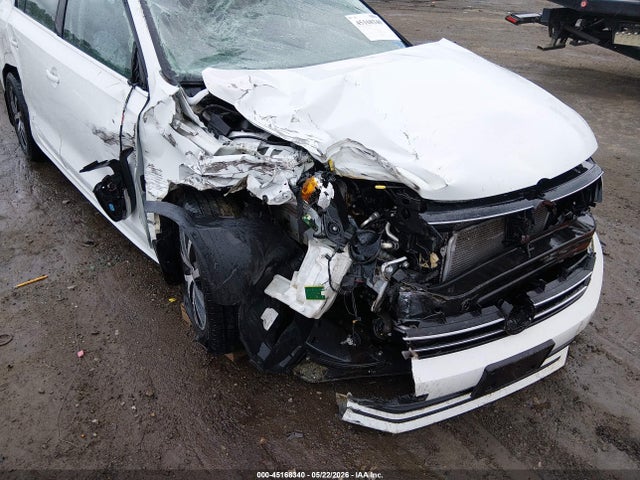 3VWDB7AJXHM349829 Volkswagen Jetta 1.4t Se
