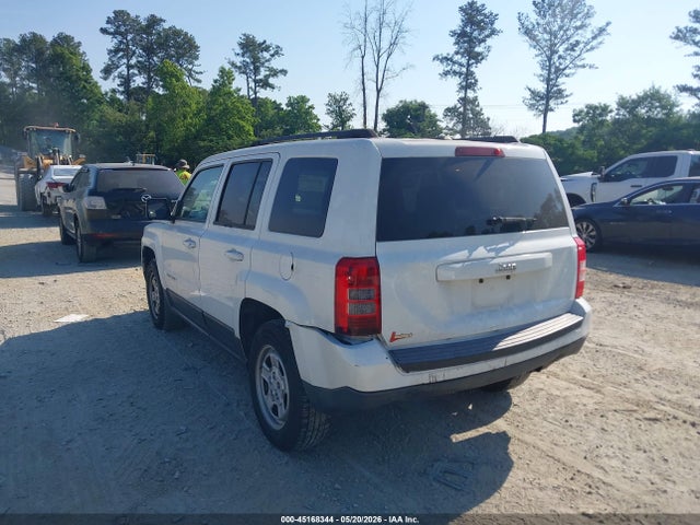 45168344 :رقم المزاد ، 1C4NJPBA6GD525293 vin ، 2016 Jeep Patriot Sport مزاد بيع