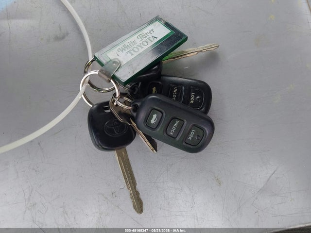 45168347 :رقم المزاد ، 4T1BE30K02U503323 vin ، 2002 Toyota Camry Xle مزاد بيع