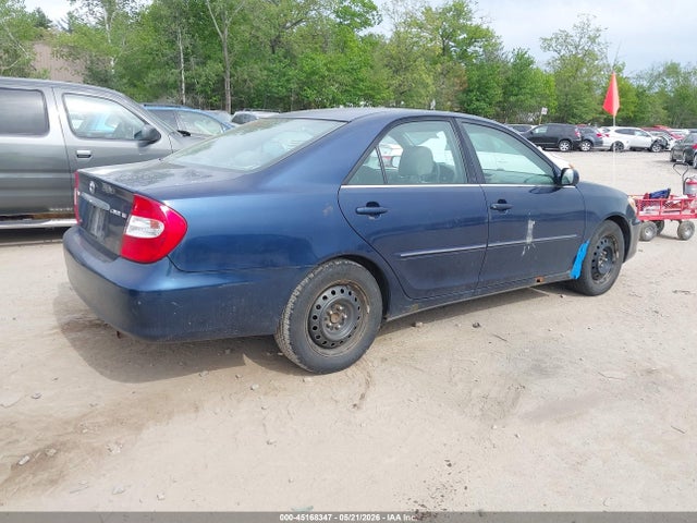 45168347 :رقم المزاد ، 4T1BE30K02U503323 vin ، 2002 Toyota Camry Xle مزاد بيع