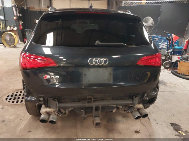 2016 Audi Sq5 3.0t Premium Plus მანქანა იყიდება აუქციონზე, vin: WA1CCAFP2GA105913, აუქციონის ნომერი: 45168369