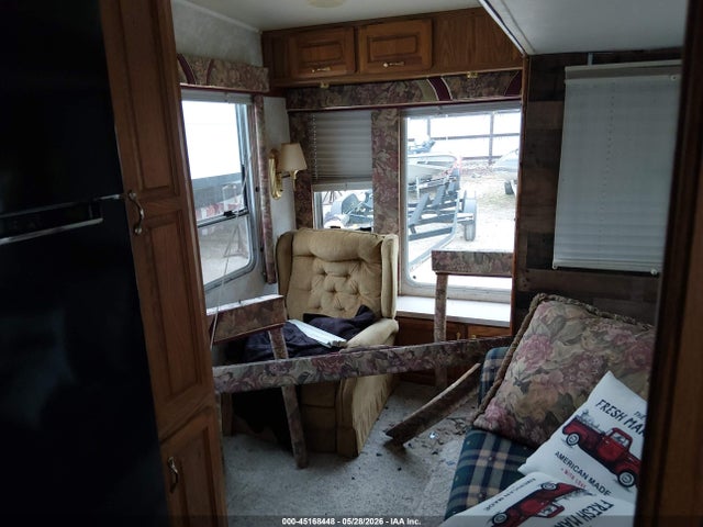 Продажа на аукционе авто 1999 Jayco Designer 5th Whl Travel Trailer, vin: 1UJCJ02R2X1KR0140, номер лота: 45168448