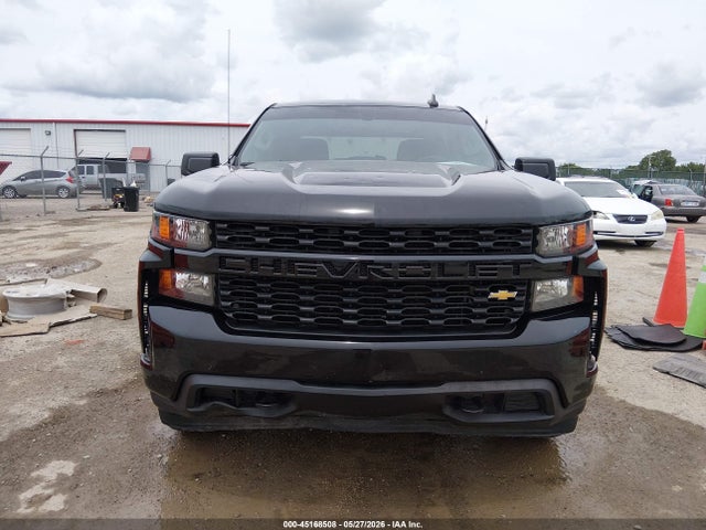 Auction sale of the 2021 Chevrolet Silverado 1500 4wd  Short Bed Custom, vin: 1GCPYBEH1MZ151139, lot number: 45168508