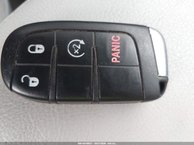 2015 Jeep Renegade Limited მანქანა იყიდება აუქციონზე, vin: ZACCJBDT0FPB61183, აუქციონის ნომერი: 45168521