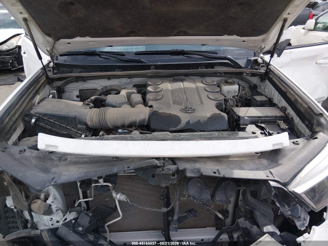 Toyota 4RUNNER SR5 2023 JTEMU5JR5P6201914 Image 10