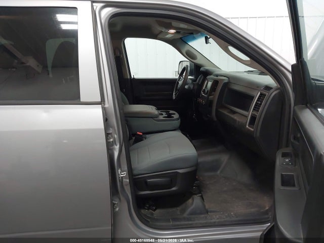 Продаж на аукціоні авто 2019 Ram 1500 Classic Tradesman  4x4 5'7 Box, vin: 1C6RR7KG0KS634391, номер лоту: 45168548