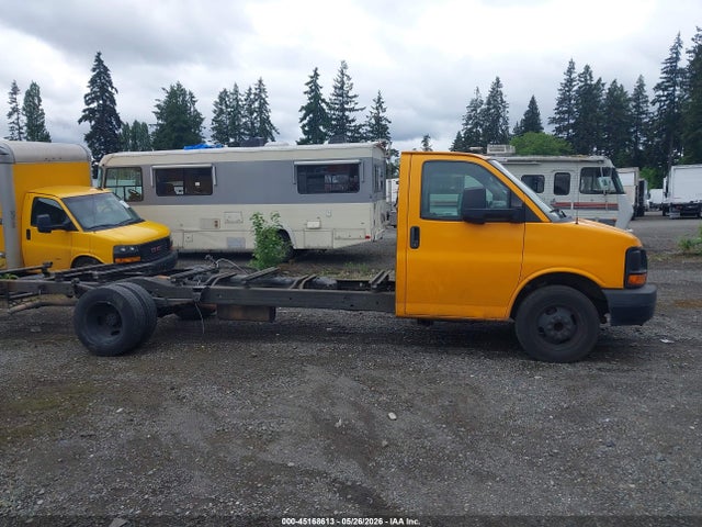 45168613 :رقم المزاد ، 1GD374CG0B1901788 vin ، 2011 Gmc Savana Cutaway Work Van مزاد بيع