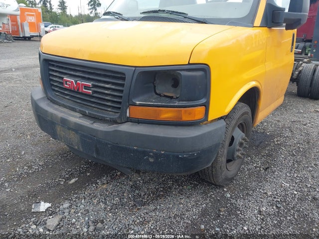 45168613 :رقم المزاد ، 1GD374CG0B1901788 vin ، 2011 Gmc Savana Cutaway Work Van مزاد بيع