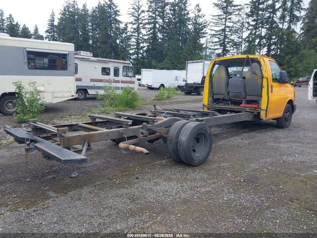 45168613 :رقم المزاد ، 1GD374CG0B1901788 vin ، 2011 Gmc Savana Cutaway Work Van مزاد بيع