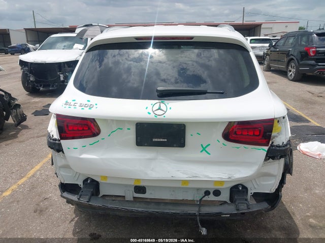 2021 Mercedes-benz Glc 300 Suv მანქანა იყიდება აუქციონზე, vin: W1N0G8DB7MF875853, აუქციონის ნომერი: 45168649