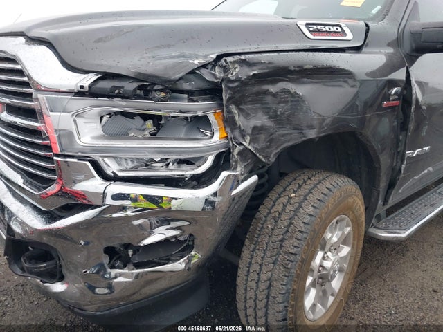 Продажа на аукционе авто 2024 Ram 2500 Laramie  4x4 6'4 Box, vin: 3C6UR5FL6RG143184, номер лота: 45168687