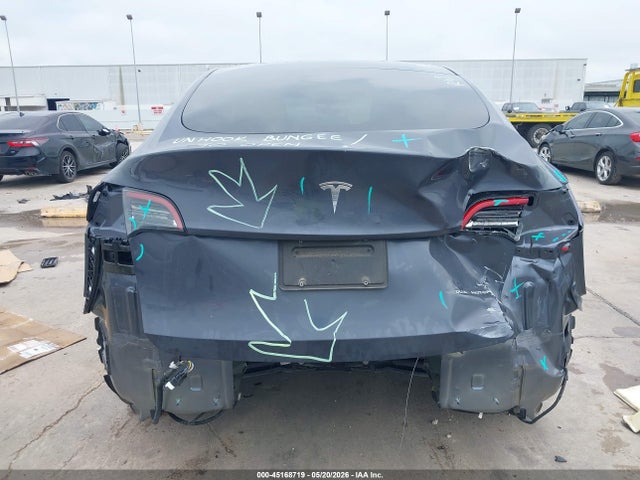 45168719 :رقم المزاد ، 7SAYGDEE9NF385306 vin ، 2022 Tesla Model Y Long Range Dual Motor All-wheel Drive مزاد بيع