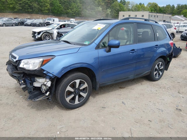 Subaru Forester 2.5i Premium 2017 JF2SJAGCXHH488674 Image 2