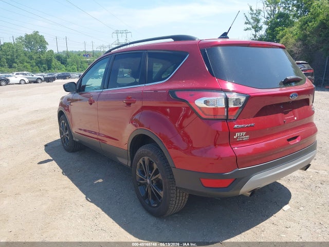 Ford ESCAPE SE 2018 1FMCU9GD0JUB58343 Image 3