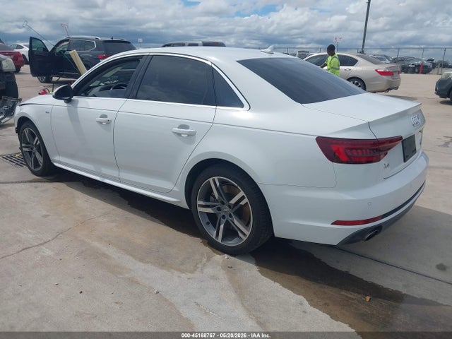 Audi A4 2.0t Premium 2018 WAUENAF45JA136978 Image 3