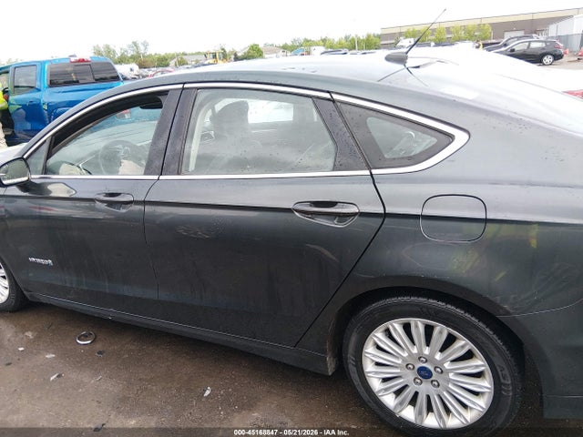 Aukcja sprzedaży 2015 Ford Fusion Hybrid Se, vin: 3FA6P0LU8FR237712, numer aukcji: 45168847