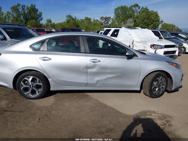 2021 Kia Forte Lxs მანქანა იყიდება აუქციონზე, vin: 3KPF24AD0ME280657, აუქციონის ნომერი: 45168896