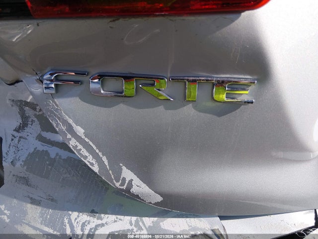 2021 Kia Forte Lxs მანქანა იყიდება აუქციონზე, vin: 3KPF24AD0ME280657, აუქციონის ნომერი: 45168896
