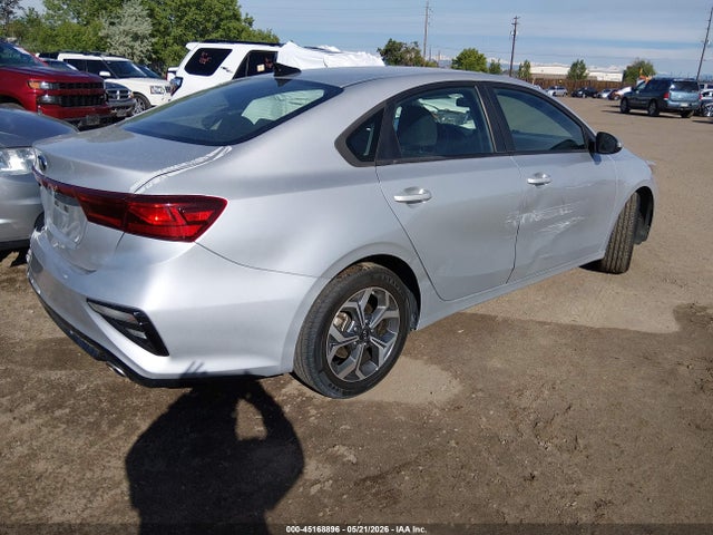 2021 Kia Forte Lxs მანქანა იყიდება აუქციონზე, vin: 3KPF24AD0ME280657, აუქციონის ნომერი: 45168896