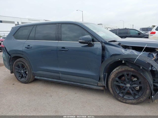 2025 Toyota Grand Highlander Limited მანქანა იყიდება აუქციონზე, vin: 5TDAAAA5XSS020337, აუქციონის ნომერი: 45168929