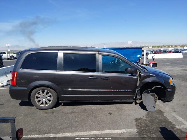 2016 Chrysler Town & Country Touring მანქანა იყიდება აუქციონზე, vin: 2C4RC1BG4GR187869, აუქციონის ნომერი: 45169015
