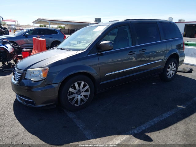 2016 Chrysler Town & Country Touring მანქანა იყიდება აუქციონზე, vin: 2C4RC1BG4GR187869, აუქციონის ნომერი: 45169015