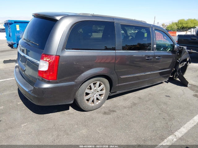 2016 Chrysler Town & Country Touring მანქანა იყიდება აუქციონზე, vin: 2C4RC1BG4GR187869, აუქციონის ნომერი: 45169015