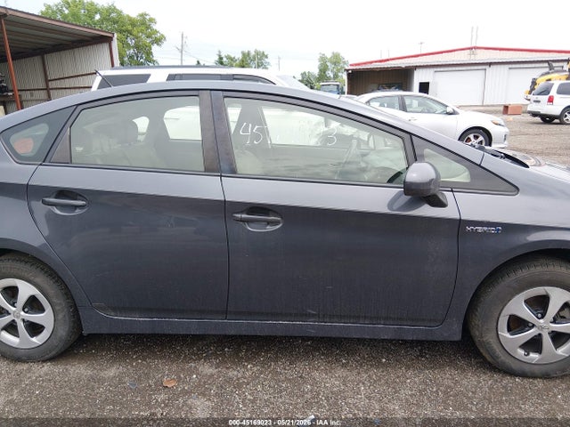 Продажа на аукционе авто 2015 Toyota Prius Three, vin: JTDKN3DU0F1870858, номер лота: 45169023