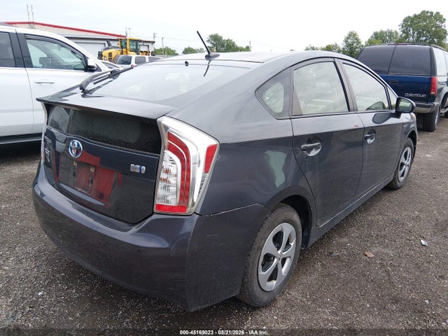 Продажа на аукционе авто 2015 Toyota Prius Three, vin: JTDKN3DU0F1870858, номер лота: 45169023