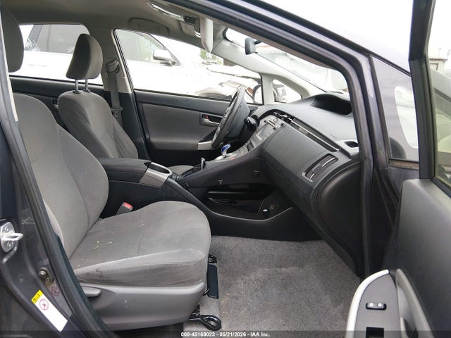 Продажа на аукционе авто 2015 Toyota Prius Three, vin: JTDKN3DU0F1870858, номер лота: 45169023