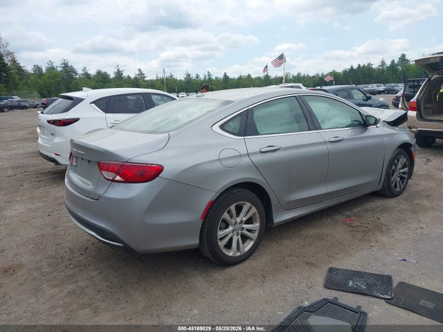 Chrysler 200 Limited 2015 1C3CCCAB1FN670467 Image 4