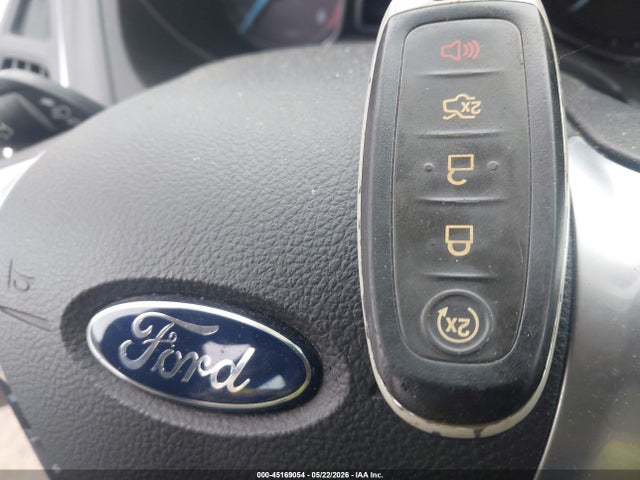 2014 Ford Focus Titanium მანქანა იყიდება აუქციონზე, vin: 1FADP3N22EL263272, აუქციონის ნომერი: 45169054