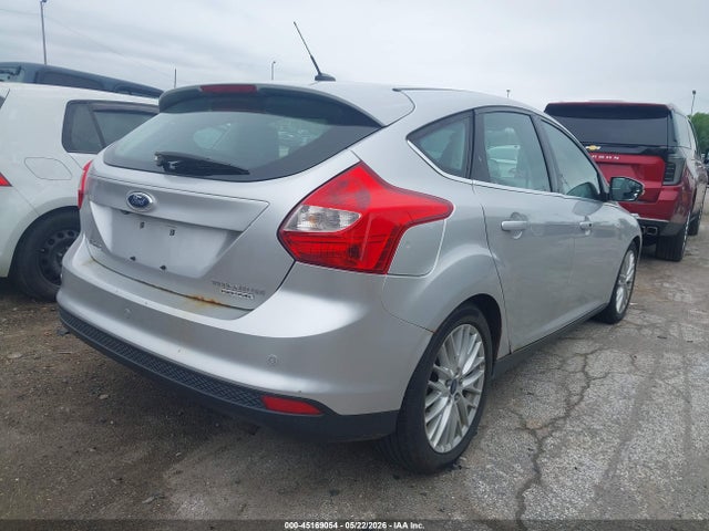 2014 Ford Focus Titanium მანქანა იყიდება აუქციონზე, vin: 1FADP3N22EL263272, აუქციონის ნომერი: 45169054