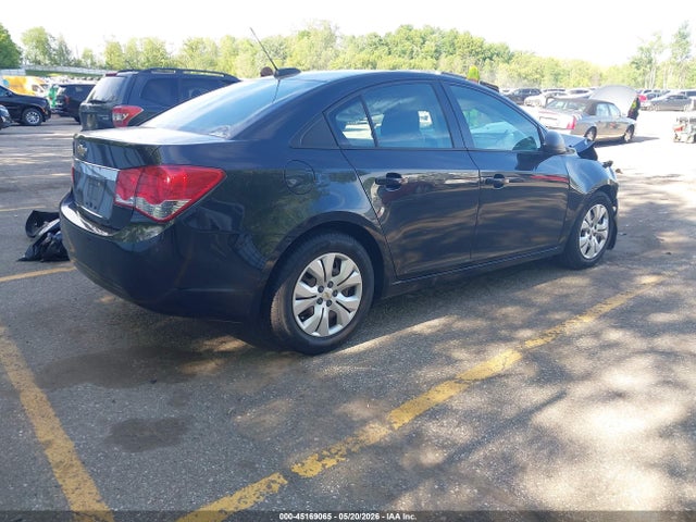 Продажа на аукционе авто 2016 Chevrolet Cruze Limited Ls Auto, vin: 1G1PC5SH5G7152422, номер лота: 45169065