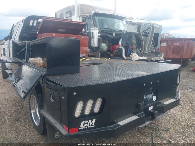 Продажа на аукционе авто 2024 Chevrolet Silverado 6500hd 1wt, vin: 1HTKJPVK7RH221069, номер лота: 45169079
