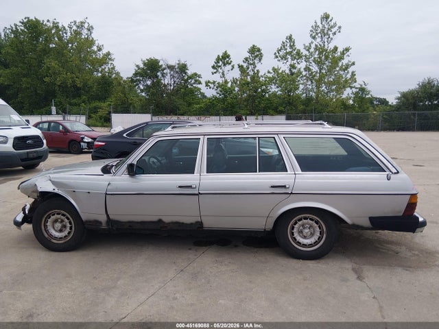 Aukcja sprzedaży 1983 Mercedes-benz 300 Tdt, vin: WDBAB93AXDN014101, numer aukcji: 45169088