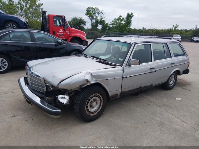 Aukcja sprzedaży 1983 Mercedes-benz 300 Tdt, vin: WDBAB93AXDN014101, numer aukcji: 45169088