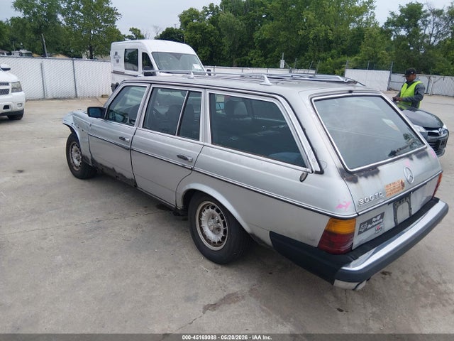 Aukcja sprzedaży 1983 Mercedes-benz 300 Tdt, vin: WDBAB93AXDN014101, numer aukcji: 45169088