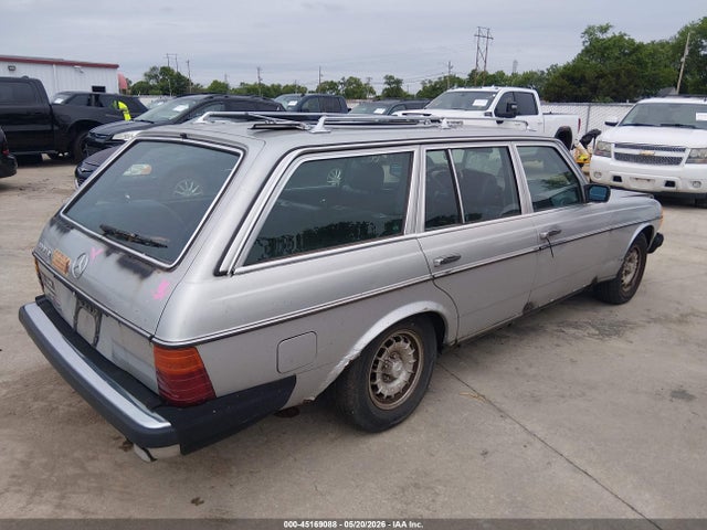 Aukcja sprzedaży 1983 Mercedes-benz 300 Tdt, vin: WDBAB93AXDN014101, numer aukcji: 45169088