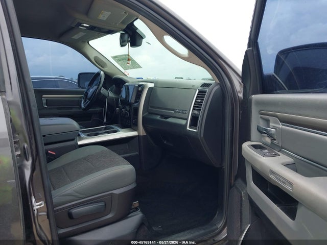 45169141 :رقم المزاد ، 1C6RR7LGXGS184934 vin ، 2016 Ram 1500 Big Horn مزاد بيع